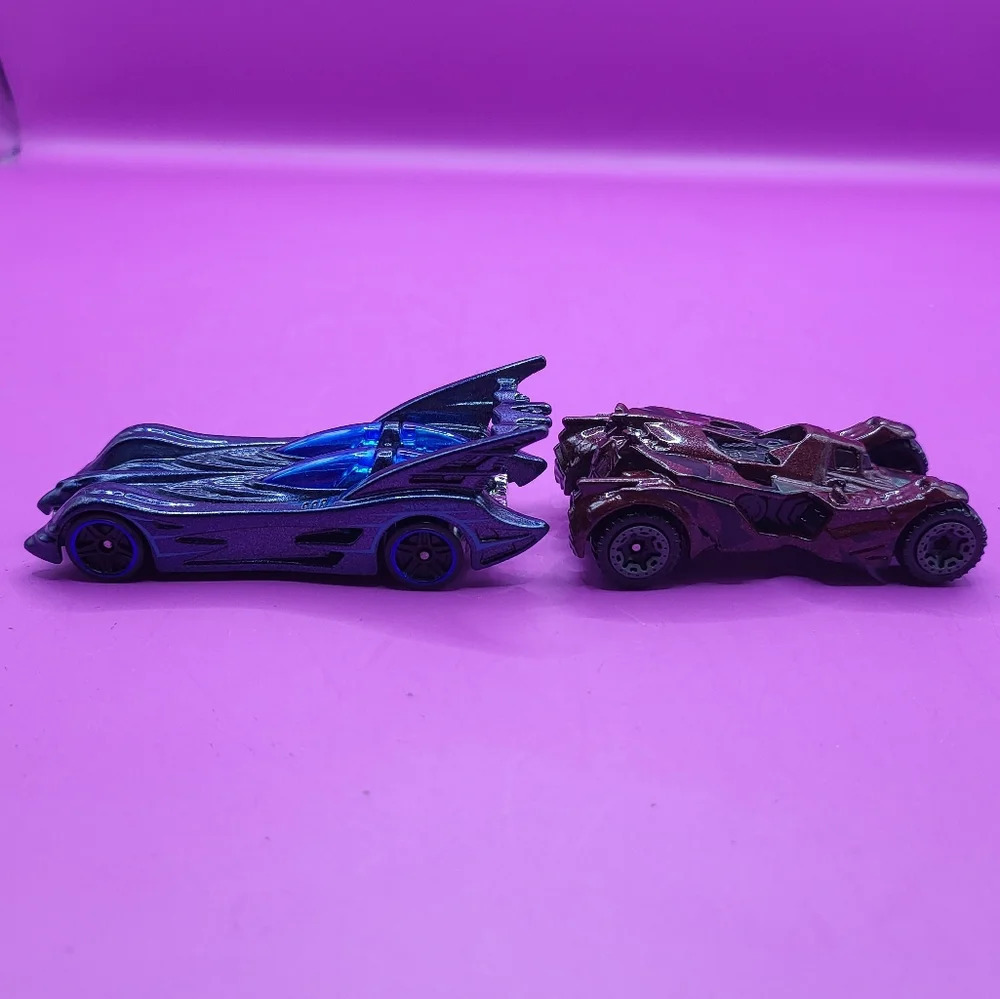 2 Batman Batmobile Hot Wheels Diecast Cars 2004 2015